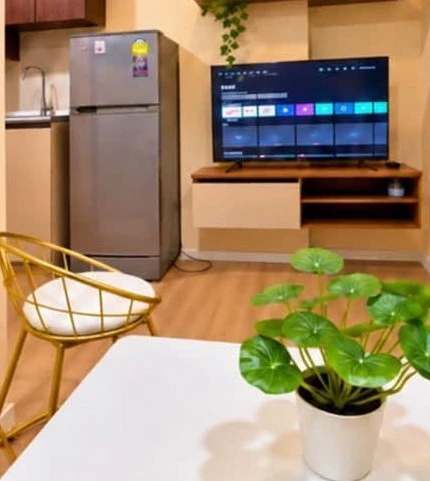 Kave Town Space for sale: Comfortable, minimalist-style rooms with garden views in a great location. Book now!