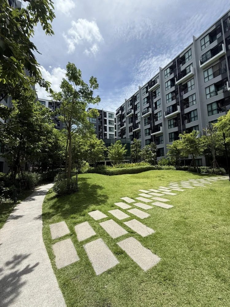 For sale: Kave Town Space, a lovely room, good location, beautiful garden view, not blocked, reserve now!