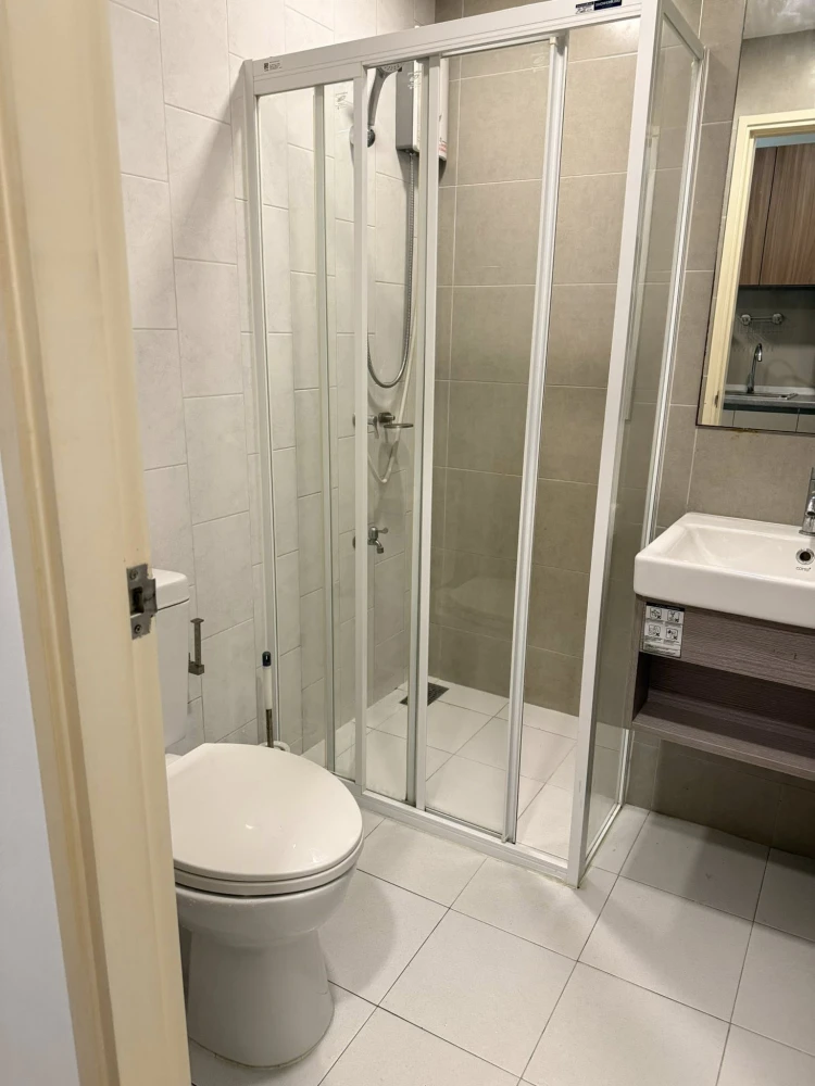 For sale: Kave Town Space, a lovely room, good location, beautiful garden view, not blocked, reserve now!