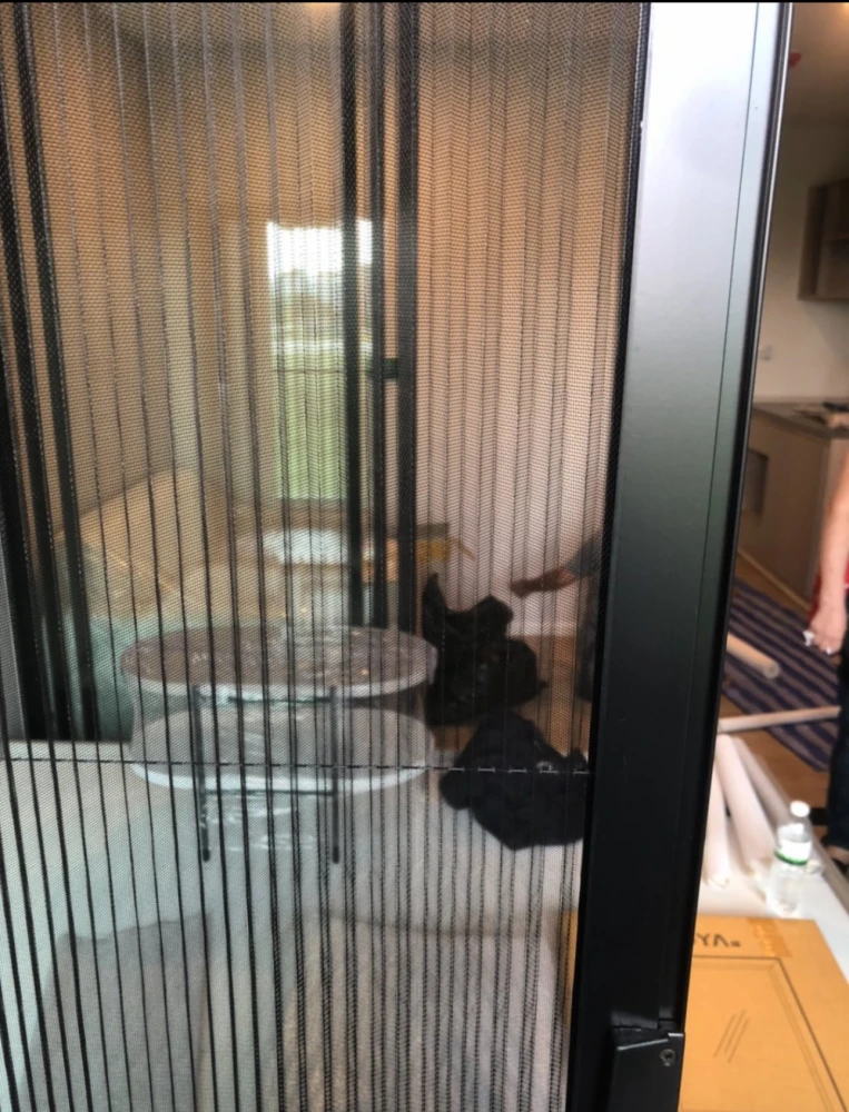 Selling Kave TU Building A, 3rd floor. Convenient access via stairs, no need to wait for the elevator. The room is in good condition and ready to move