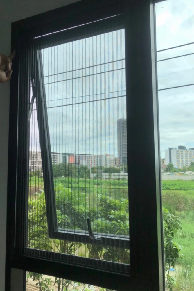 Selling Kave TU Building A, 3rd floor. Convenient access via stairs, no need to wait for the elevator. The room is in good condition and ready to move