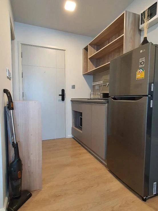 For sale: Kave TU. Fully equipped room. Just bring your own and move in.