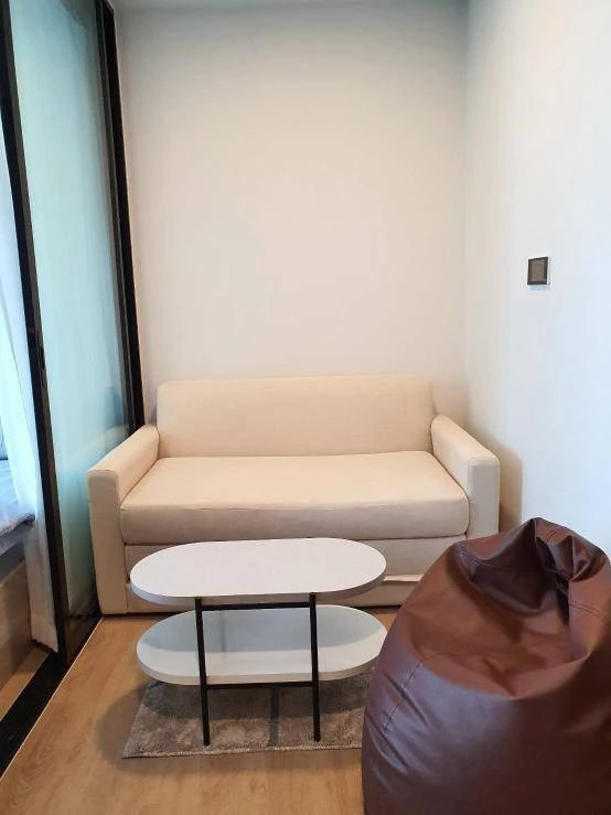 For sale: Kave TU. Fully equipped room. Just bring your own and move in.