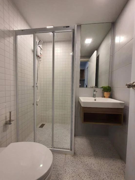 For sale: Kave TU. Fully equipped room. Just bring your own and move in.