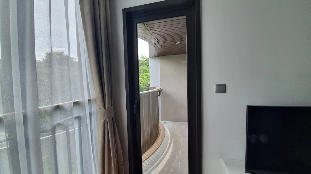 For sale: Kawa Haus Onnut 77, 3rd floor, fully furnished, with built-in furniture, high ceiling, airy, reserve now.