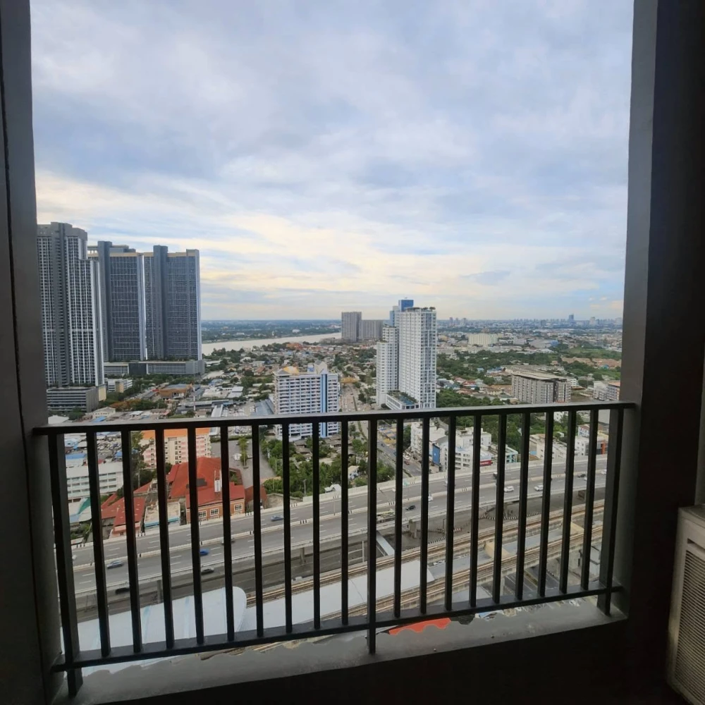 Selling Ken Attitude Rattanathibet corner unit, offering privacy and stunning, unblocked river views. Don't miss out!