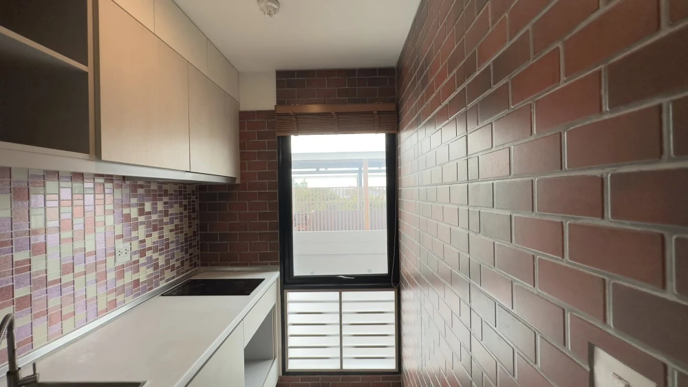 Kensington Kaset Campus for sale, spacious room, lots of usable space, good location, comes with complete facilities, reserve now.
