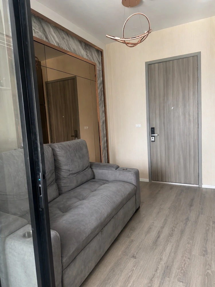 Selling Knightsbridge Prime Ratchayothin, 22nd floor. High floor, beautiful and spacious view. Room number 168, an auspicious number with good meaning