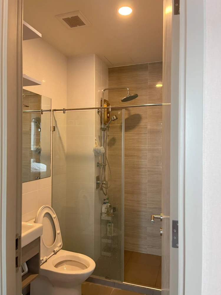 For sale: KnightsBridge Prime Ratchayothin, 24th floor, city view, beautiful room, fully decorated, very cool, book now, urgently.