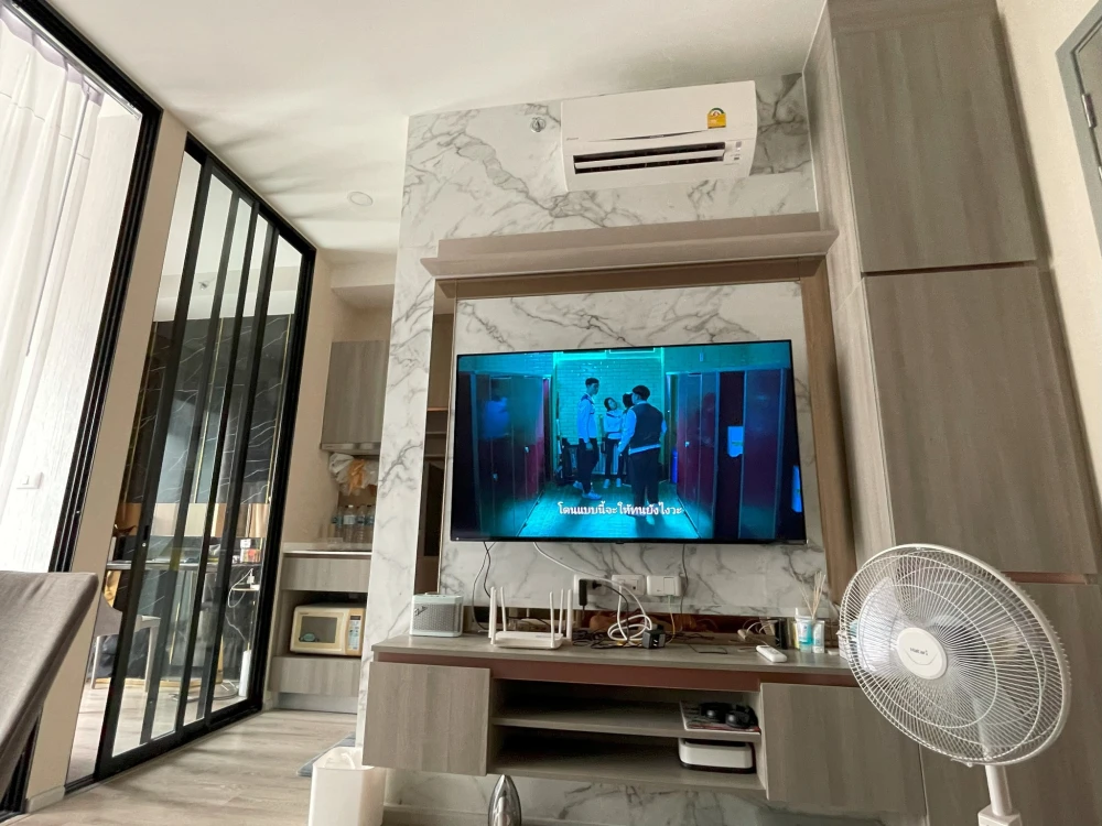 For sale: KnightsBridge Prime Ratchayothin, 24th floor, city view, beautiful room, fully decorated, very cool, book now, urgently.