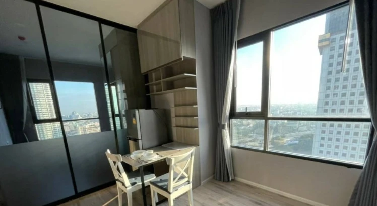 For sale: KnightsBridge Prime Ratchayothin, 24th floor. Beautiful unit, fully furnished—reserve yours now!