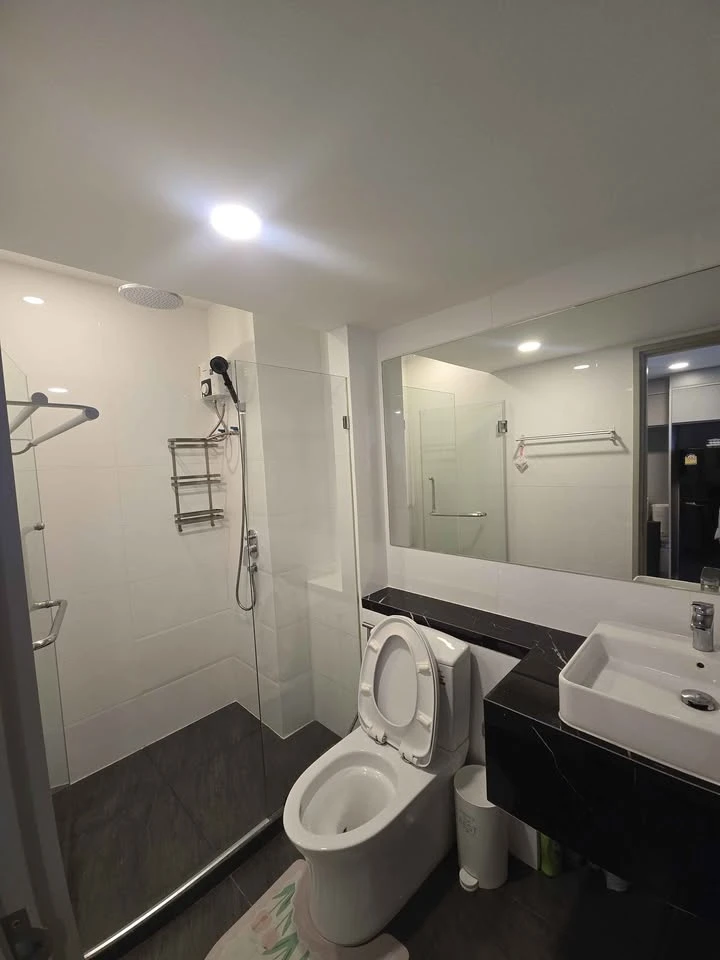 Knightsbridge Space Ratchayothin for sale, very high ceiling, balcony facing north, facing Major Ratchayothin, open view, not blocked, reserve now.