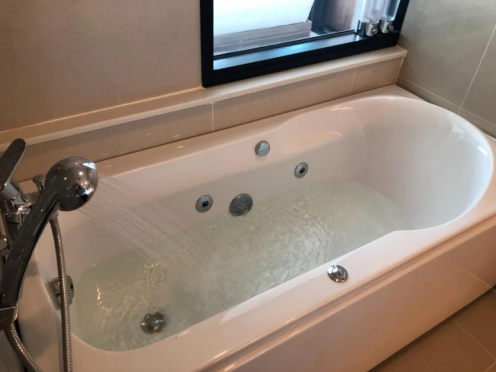 For sale KnightsBridge The Ocean Sriracha 24th floor, fully furnished, reserve now, hurry!