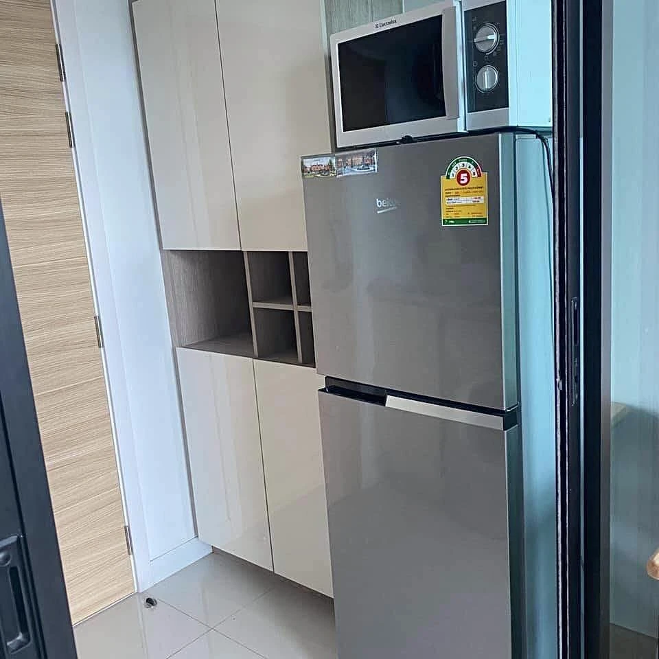 Knightsbridge Tiwanon for sale, a lovely room with high ceilings, airy and spacious, comes with complete amenities. Reserve now!
