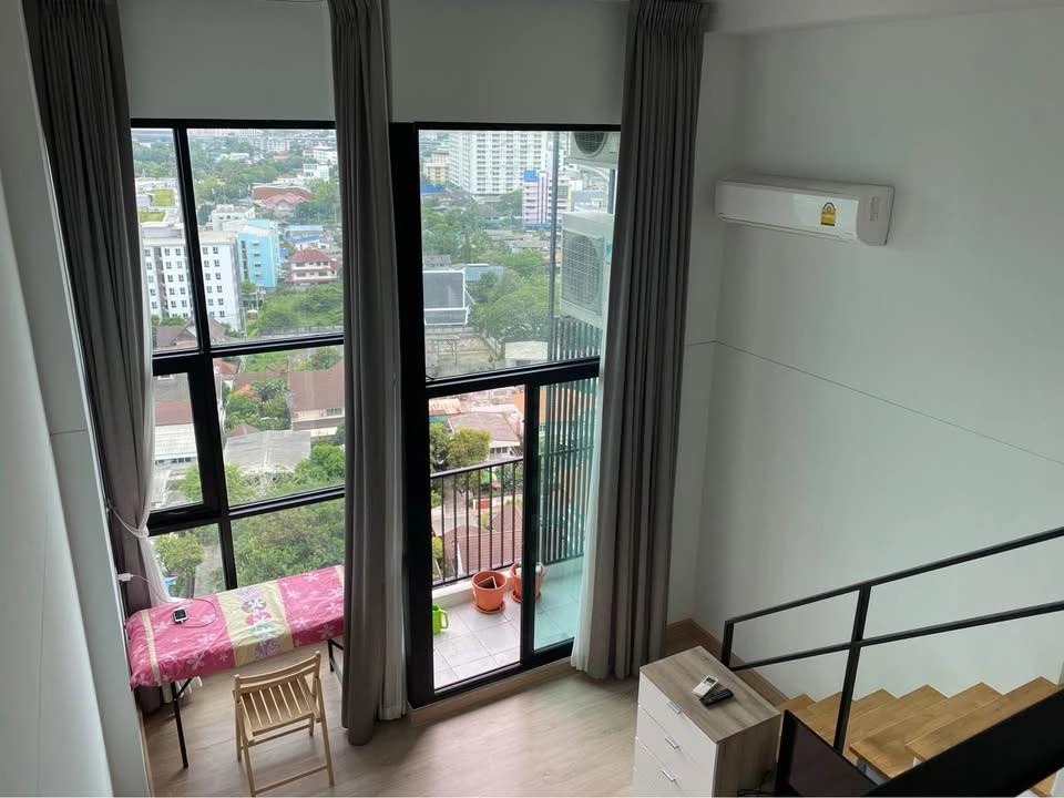 Knightsbridge Tiwanon for sale, a lovely room with high ceilings, airy and spacious, comes with complete amenities. Reserve now!