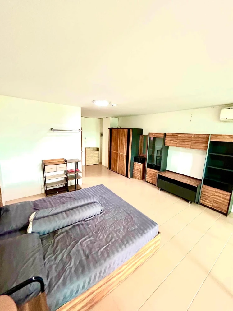 Selling Koonsuk Ville Nawamin 157, 1-bedroom unit with spacious living area, in a great location with convenient transportation. Book now!