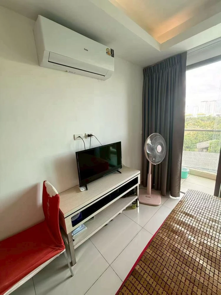 Selling Laguna Beach Resort 2, located near Jomtien Beach with stunning city views. Book now to secure your spot!