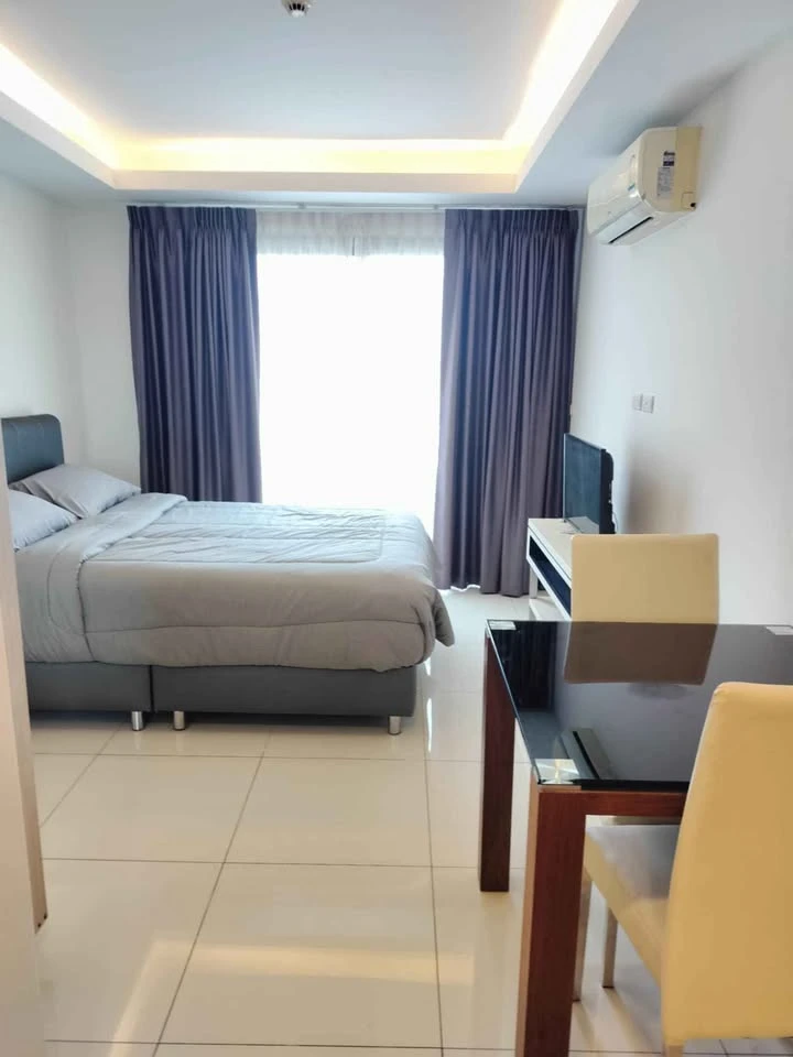 For sale: Laguna Beach Resort 2 studio rooms, fully furnished, just bring your bags and move in!