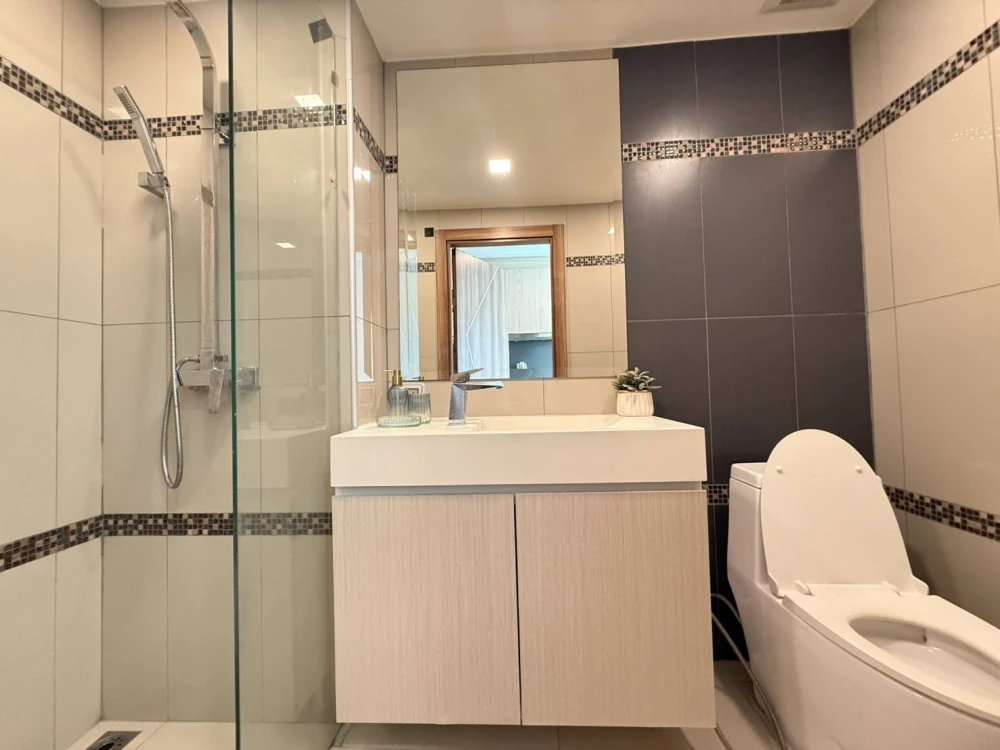 For sale Laguna Beach Resort 2 studio room, fully furnished, garden view, book now