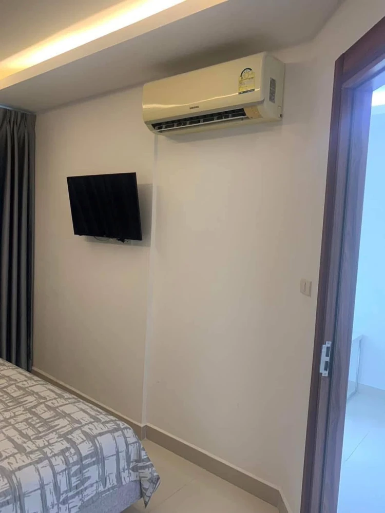 Laguna Beach Resort 3 - The Maldives for sale, 1 bedroom, 1 bathroom, great location, pool view, book now.