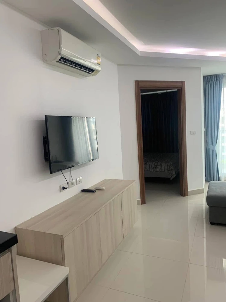Laguna Beach Resort 3 - The Maldives for sale, 1 bedroom, 1 bathroom, great location, pool view, book now.