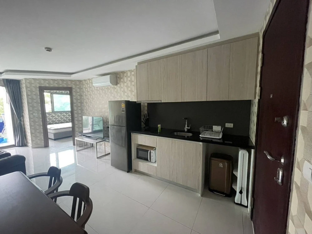Laguna Beach Resort 3 - The Maldives for sale, 4th floor, spacious room, ready to move in, interested, reserve now, urgent.