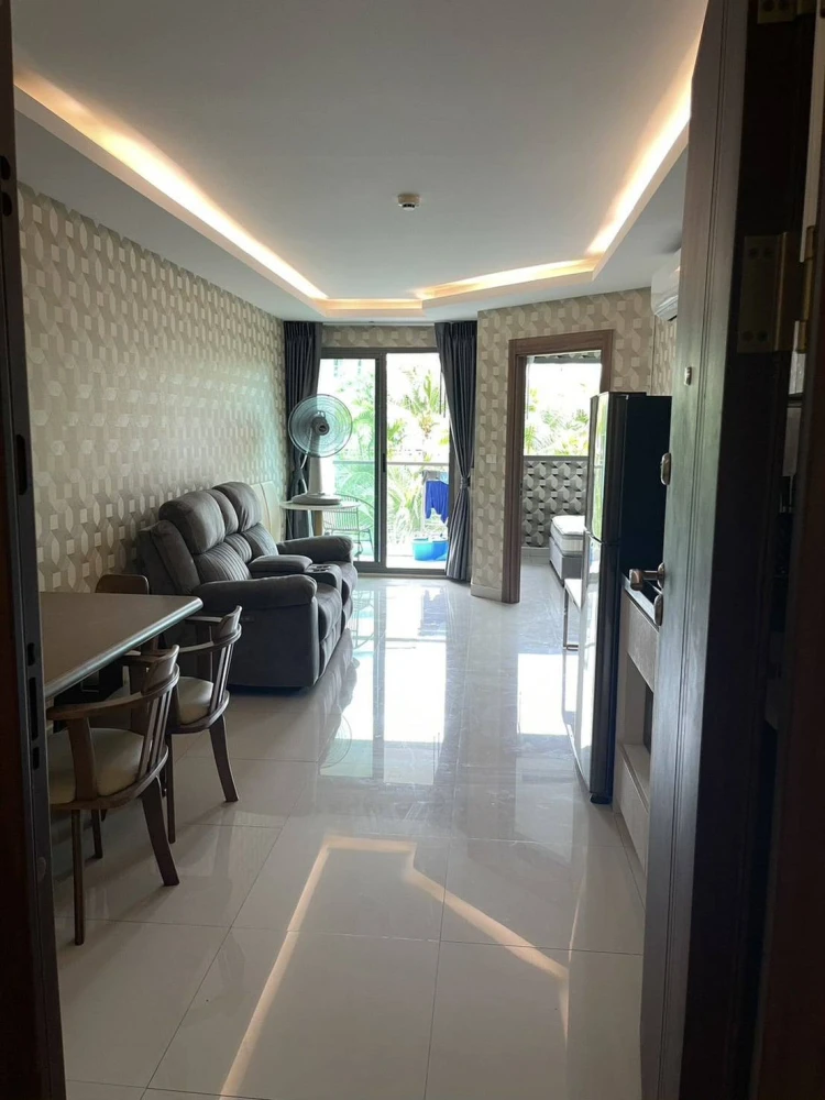 Laguna Beach Resort 3 - The Maldives for sale, 4th floor, spacious room, ready to move in, interested, reserve now, urgent.