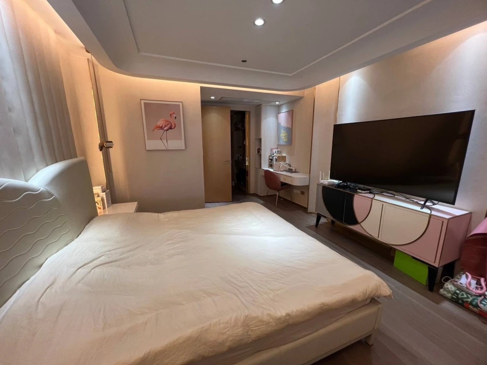 ขาย Le Raffine sukhumvit 24 ห้องใหญ่มาก มีสระว่ายน้ำส่วนตัวที่ห้อง บรรกาศเหมือนอยู่บ้าน ซื้อแล้วเข้าอยู่ได้เลย