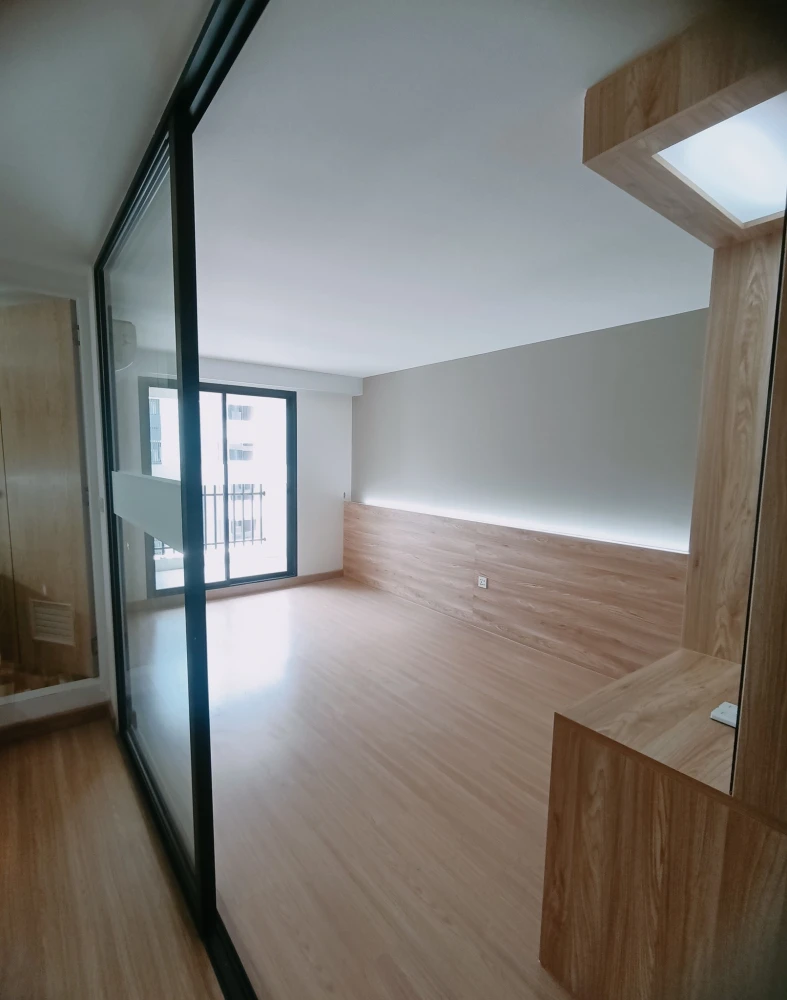Selling Level Condominium, empty room, well separated, room decoration lovers, I must say that you definitely can't miss it.