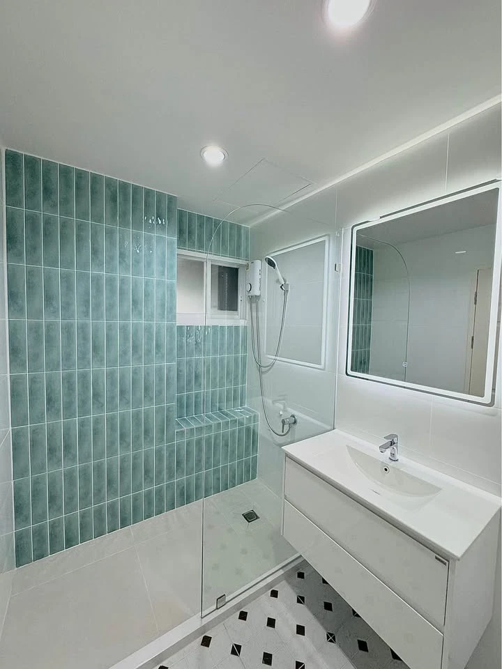 For sale: Life @ Phahon18, 1 bedroom, 1 bathroom, plenty of usable space, good location, fully furnished, don't miss out!