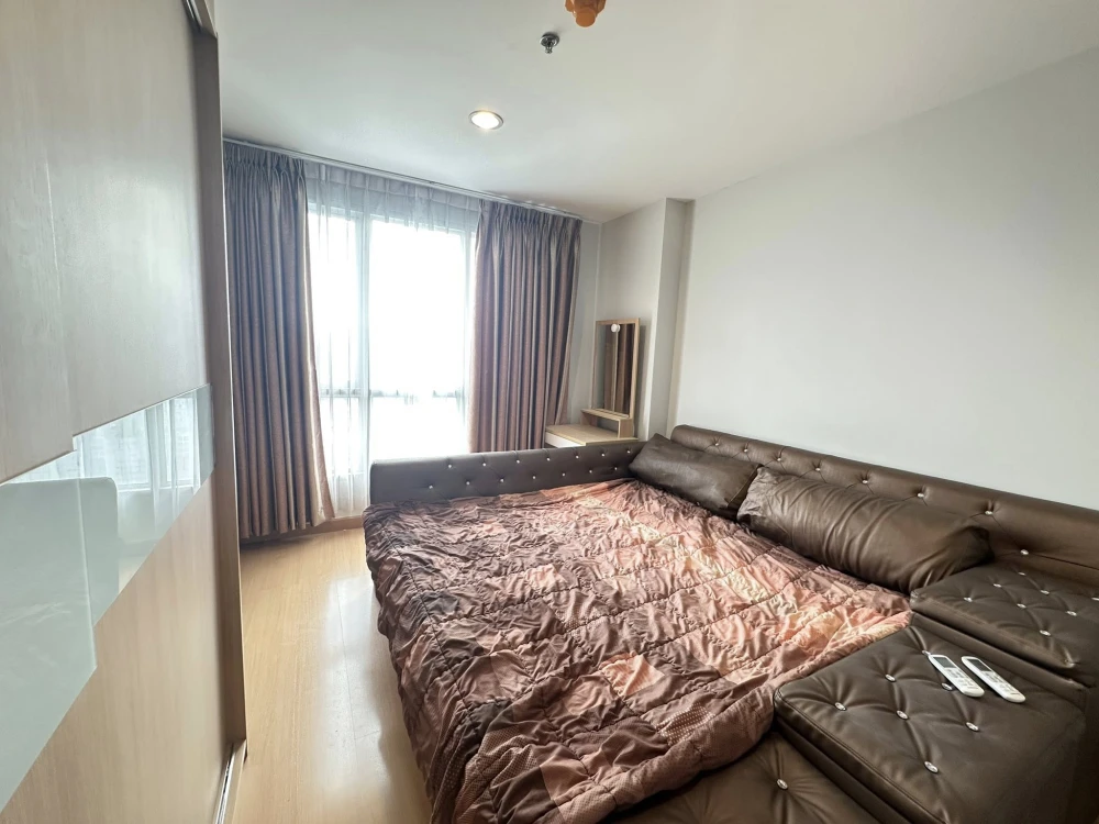 For sale: Life @ Ratchada-Huaikwang, 1 bedroom, 1 bathroom, fully furnished and equipped. Don't miss out!