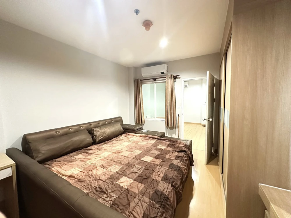 For sale: Life @ Ratchada-Huaikwang, 1 bedroom, 1 bathroom, fully furnished and equipped. Don't miss out!