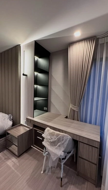 For sale: Life Asoke Hype, high floor, good view, no permanent building blocking, fully furnished, ready to move in