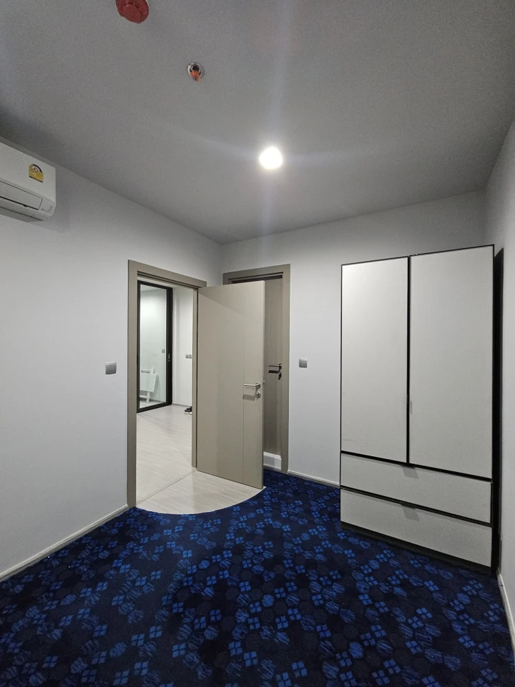 For sale: Life Asoke-Rama 9, north-facing room, good location, lots of usable space, complete amenities, reserve now!