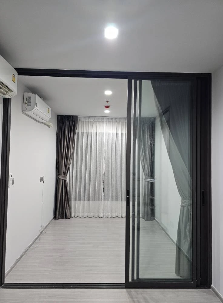 For sale: Life Asoke-Rama 9, north-facing room, good location, lots of usable space, complete amenities, reserve now!