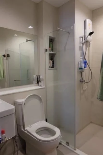 For sale: Life Ladprao Valley, ready-to-move-in room, high floor, just bring your bags and move in++