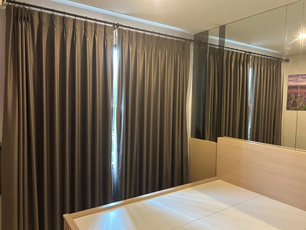 Life Pinklao condo for sale, spacious room, ready to move in, just bring your bags and come. Hurry and reserve now before it's too late.