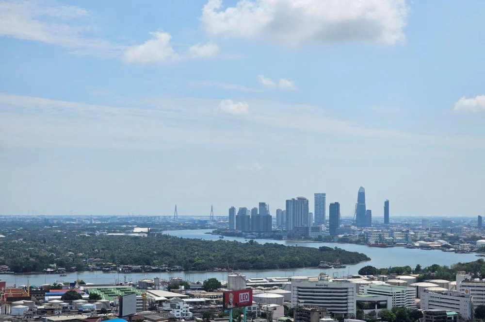 For sale: Life Rama 4 - Asoke Panorama view, 180 degree view of Bang Krachao river, auspicious house number, don't miss it.
