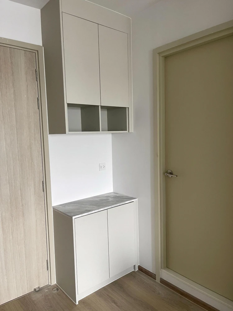 Life Rama 4 - Asoke for sale, 20th floor, fully furnished unit, very livable. Book now! Don't miss out!