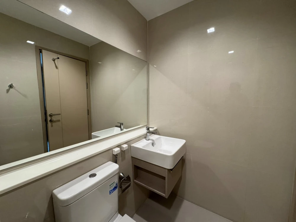 For sale: Life Sathorn-Sierra, 1 bedroom, 1 bathroom, built-in furniture, fully furnished, reserve now!