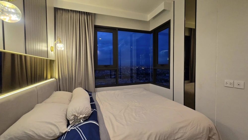 For sale: Life Sathorn-Sierra, Talat Phlu side view, no building blocking the view, no traffic noise, beautiful room, fully furnished, ready to move i