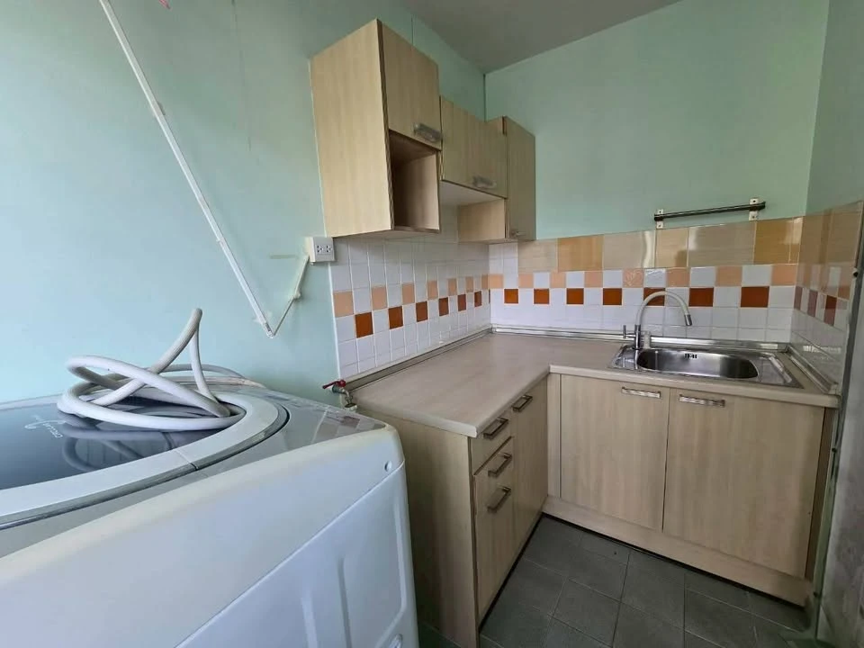 Selling Lumpini Center Ladprao 111, 1-bedroom unit with spacious living area, in a great location with convenient transportation. Book now!