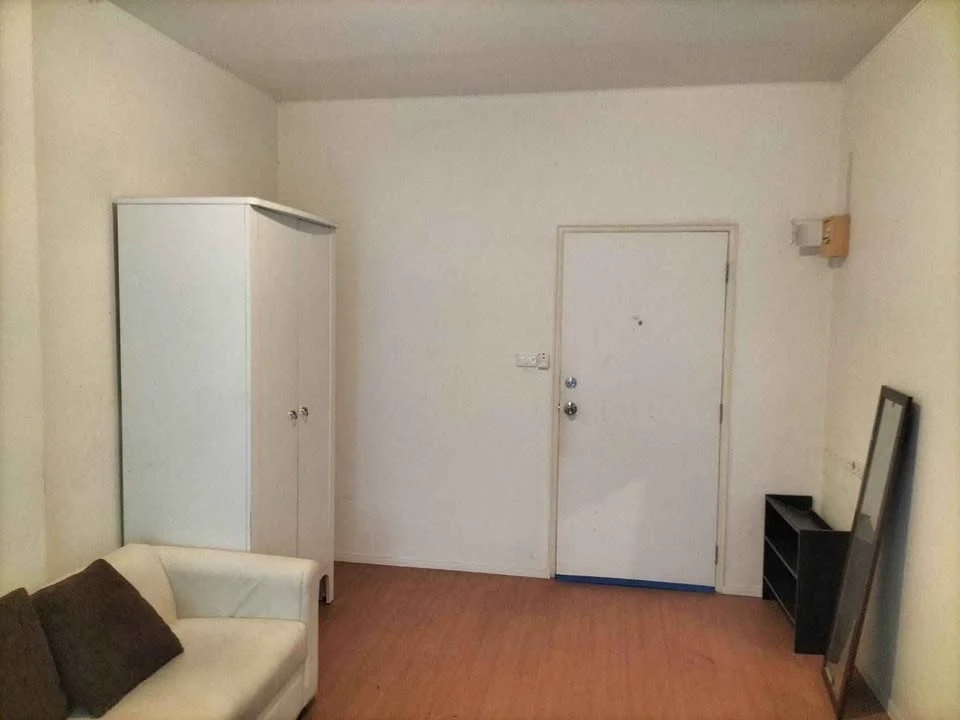 For sale Lumpini Condotown Chonburi - Sukhumvit 1 bedroom 1 bathroom, good location, convenient transportation, hurry and reserve now.