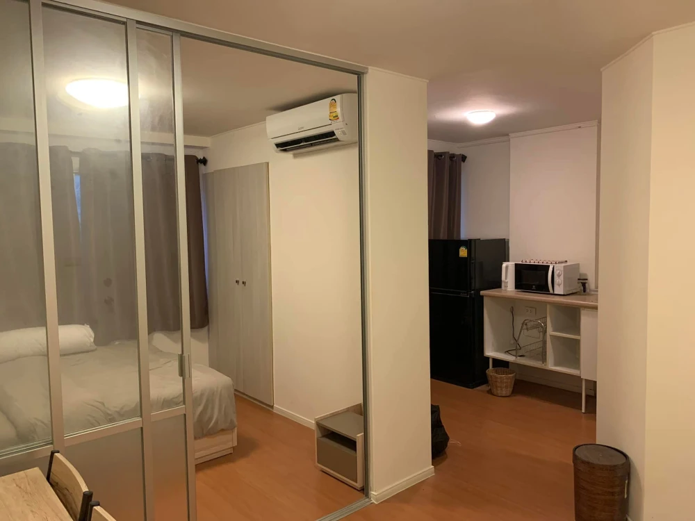 For sale: Lumpini Condotown Chonburi - Sukhumvit, separate room, fully furnished, reserve now, urgently.