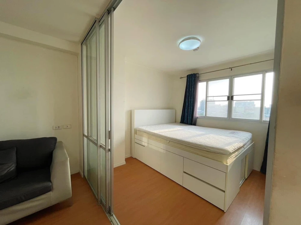 For sale: Lumpini Condotown Chonburi - Sukhumvit. Nice room, good location, full facilities. Don't miss it!