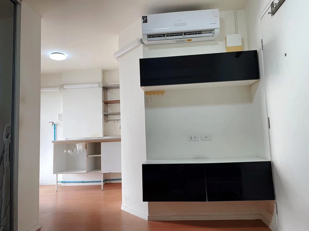 For sale: Lumpini Condotown Chonburi - Sukhumvit. Nice room, good location, full facilities. Don't miss it!