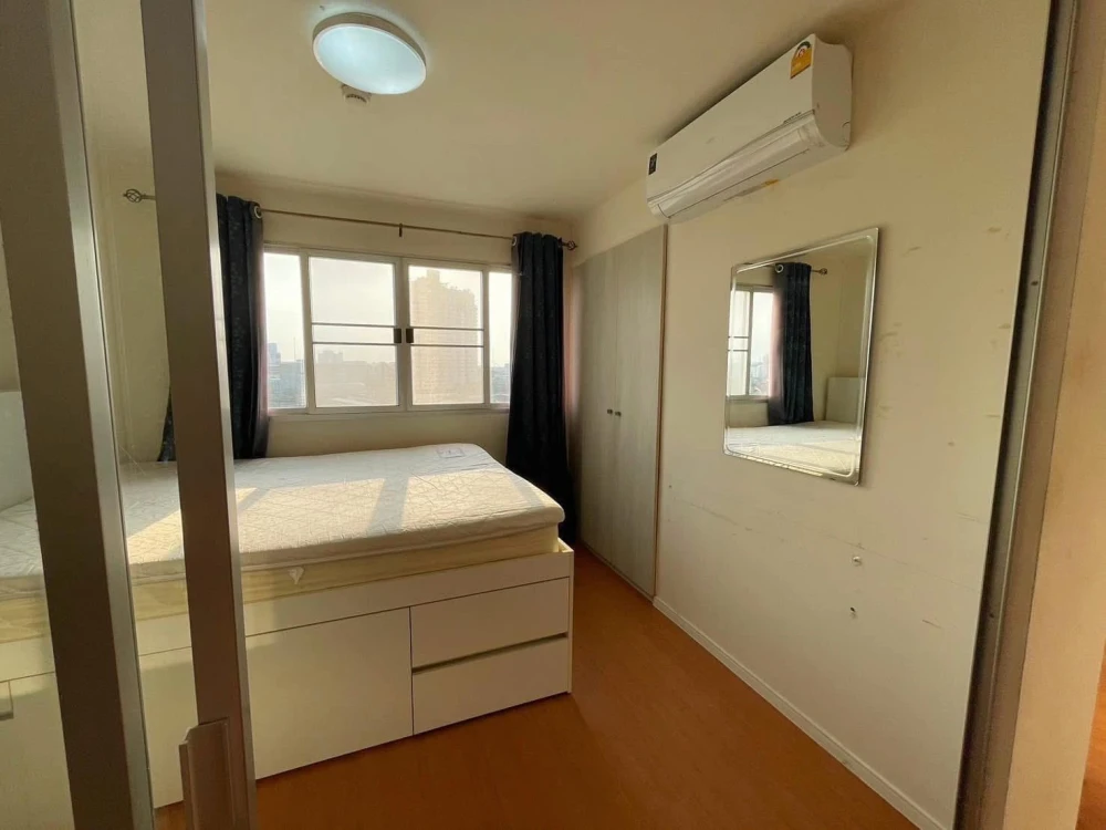 For sale: Lumpini Condotown Chonburi - Sukhumvit. Nice room, good location, full facilities. Don't miss it!