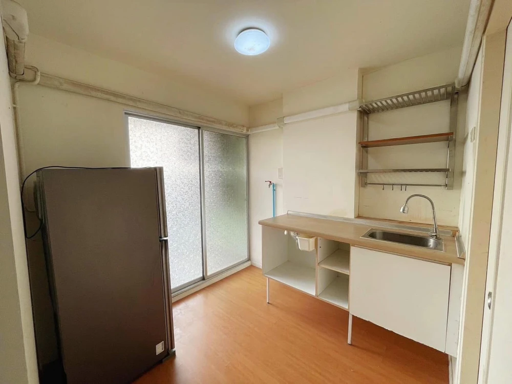 For sale: Lumpini Condotown Chonburi - Sukhumvit. Nice room, good location, full facilities. Don't miss it!