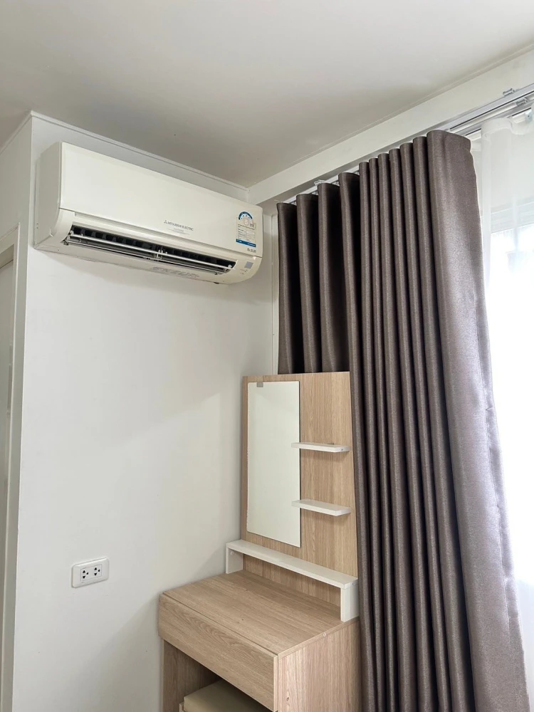 For sale: Lumpini Condotown Chonburi - Sukhumvit. Nice room, fully furnished. Good like this, hurry and reserve now.