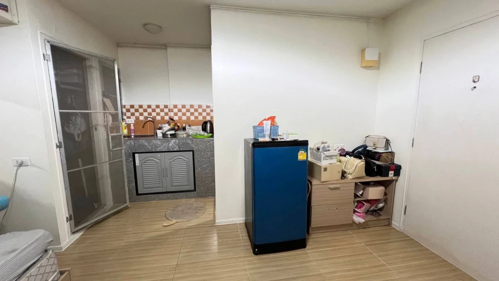 For sale Lumpini Condotown Chonburi - Sukhumvit, a nice room, fully furnished, don't miss it.